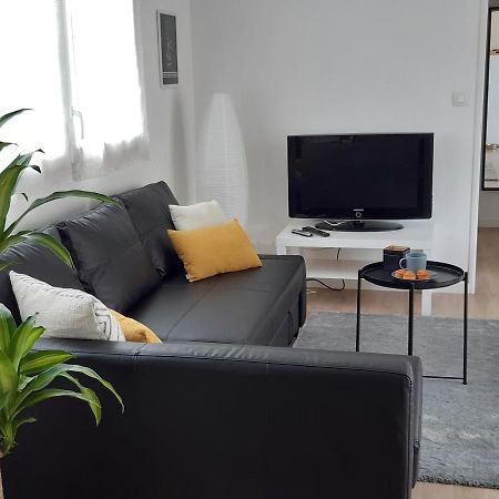 RESIDENCE APPART CENTRE VILLE LORIENT Calme Garage Extérieur photo