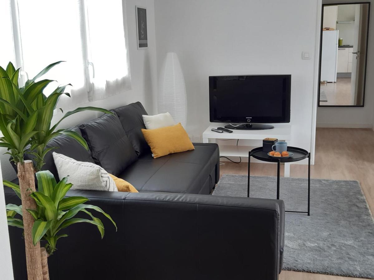 RESIDENCE APPART CENTRE VILLE LORIENT Calme Garage Extérieur photo